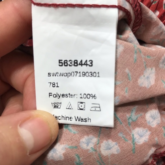 SHEIN Girls Ditsy Floral Layered Skirt Size XS. 

Length approx: 16 inches - Picture 6 of 7